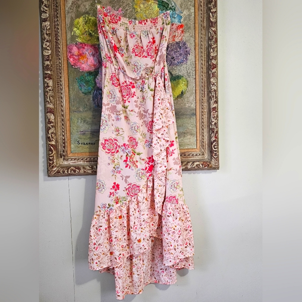 Strapless floral ruffle dress